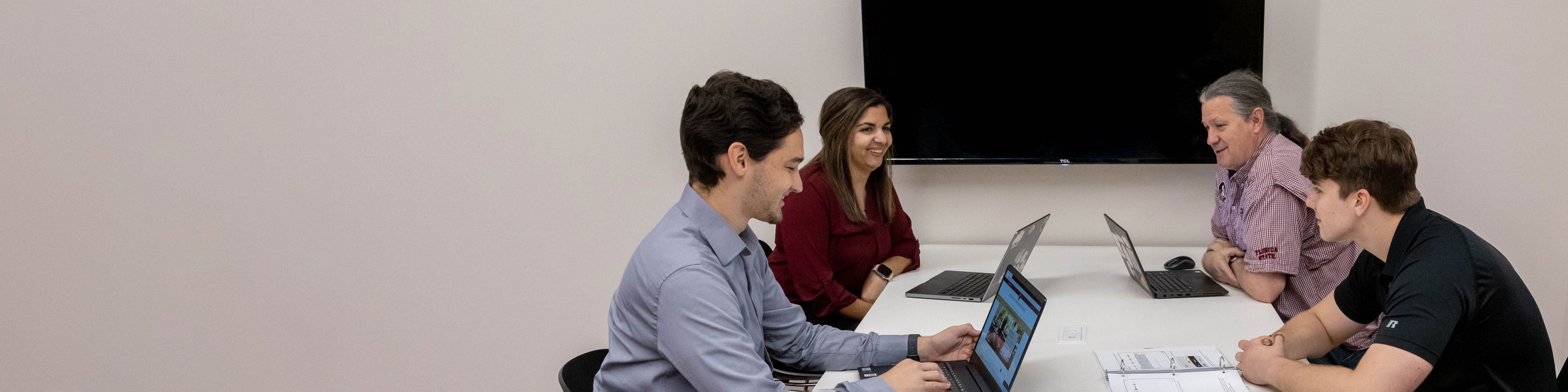 IT Professional Services Banner